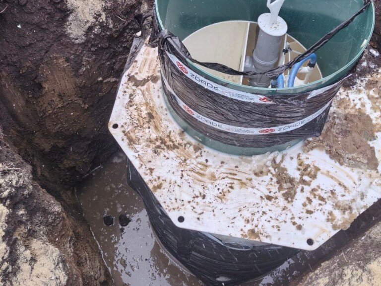 Монтаж септика в холодное время года в Московской области